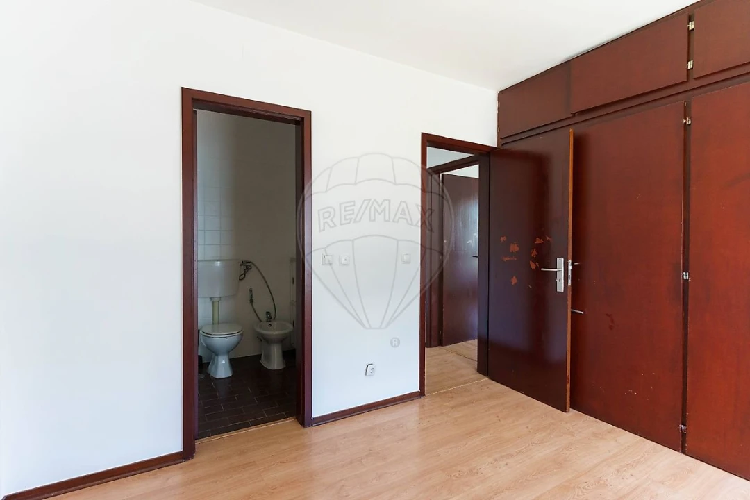Apartamento T4 para Arrendamento em Oeiras e São Julião da Barra, Paço de Arcos e Caxias Foto 38