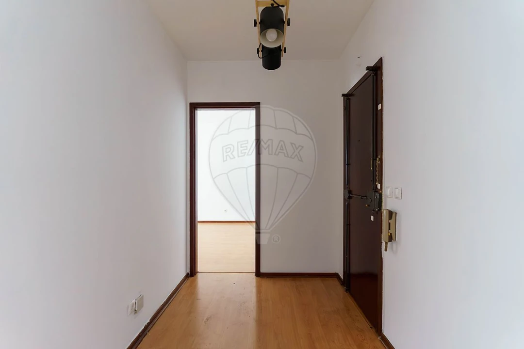 Apartamento T4 para Arrendamento em Oeiras e São Julião da Barra, Paço de Arcos e Caxias Foto 11