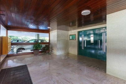 Apartamento T4 para Arrendamento em Oeiras e São Julião da Barra, Paço de Arcos e Caxias