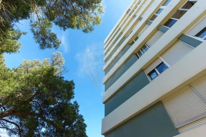 Apartamento T4 para Arrendamento em Oeiras e São Julião da Barra, Paço de Arcos e Caxias