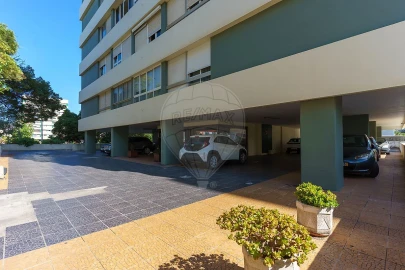 Apartamento T4 para Arrendamento em Oeiras e São Julião da Barra, Paço de Arcos e Caxias