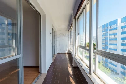 Apartamento T4 para Arrendamento em Oeiras e São Julião da Barra, Paço de Arcos e Caxias