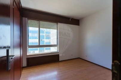 Apartamento T4 para Arrendamento em Oeiras e São Julião da Barra, Paço de Arcos e Caxias