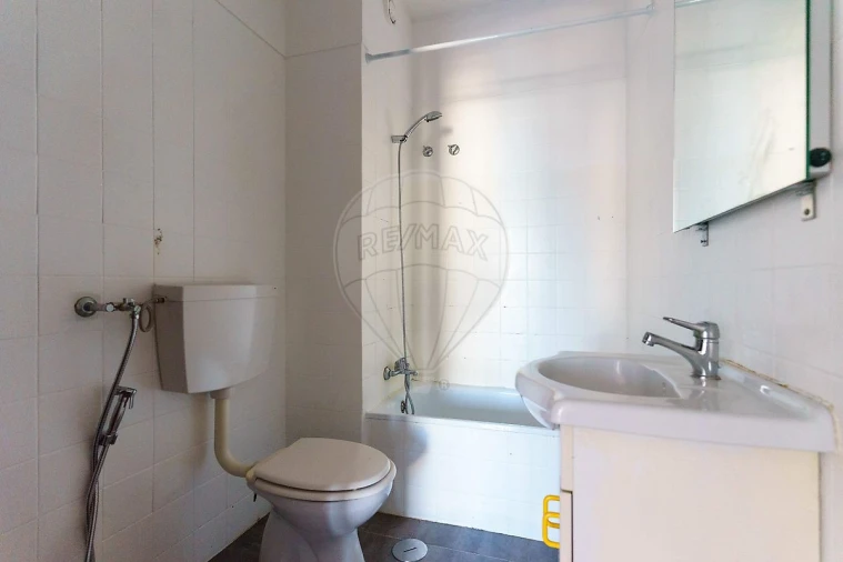 Apartamento T4 para Arrendamento em Oeiras e São Julião da Barra, Paço de Arcos e Caxias Foto 45