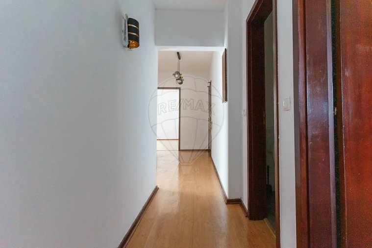 Apartamento T4 para Arrendamento em Oeiras e São Julião da Barra, Paço de Arcos e Caxias Foto 19