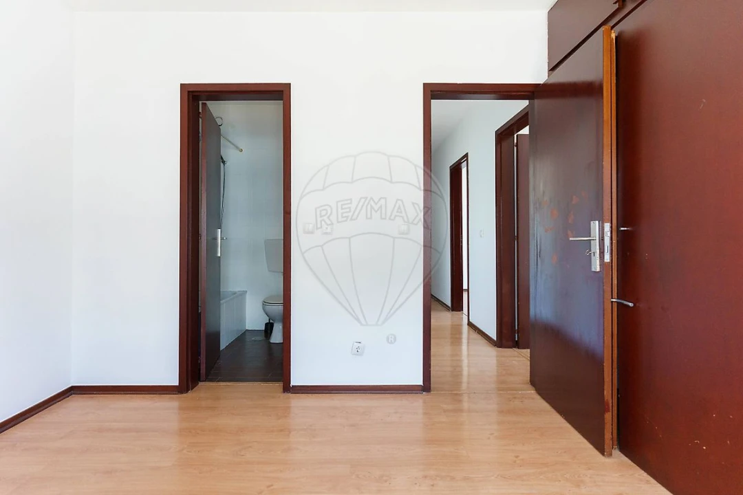 Apartamento T4 para Arrendamento em Oeiras e São Julião da Barra, Paço de Arcos e Caxias Foto 39