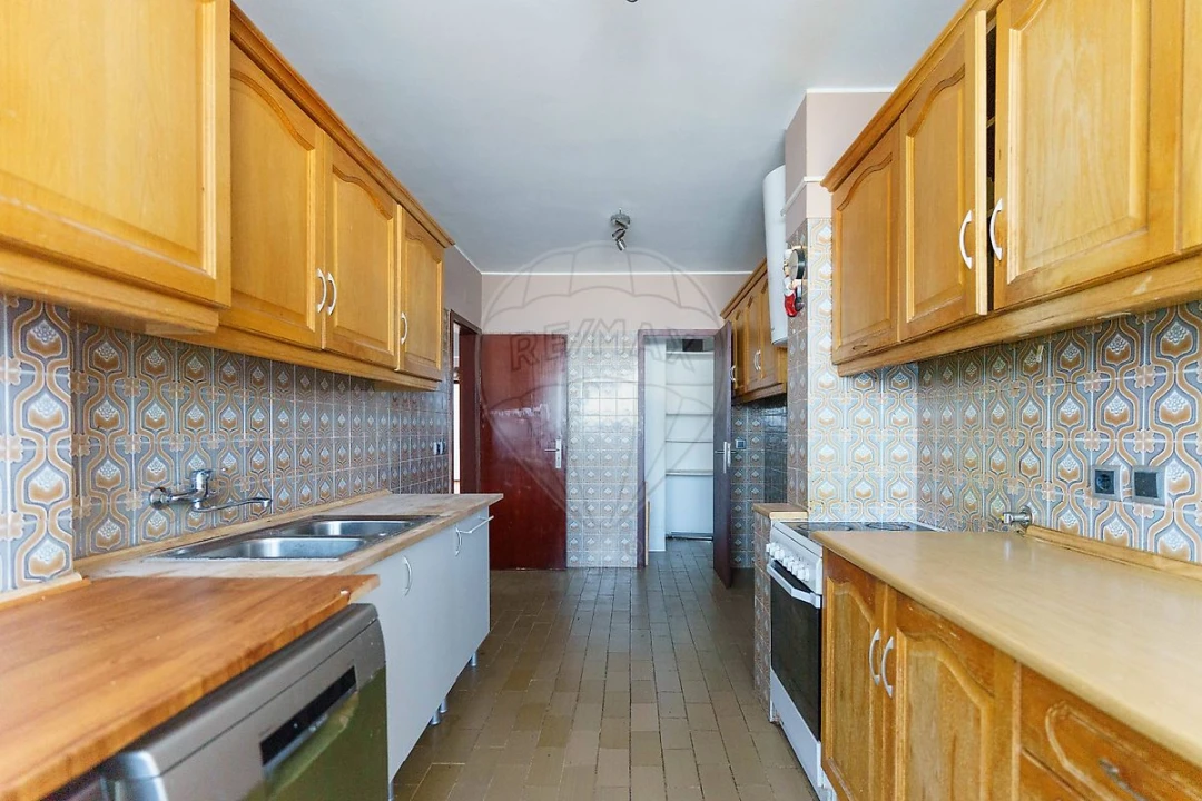 Apartamento T4 para Arrendamento em Oeiras e São Julião da Barra, Paço de Arcos e Caxias Foto 20