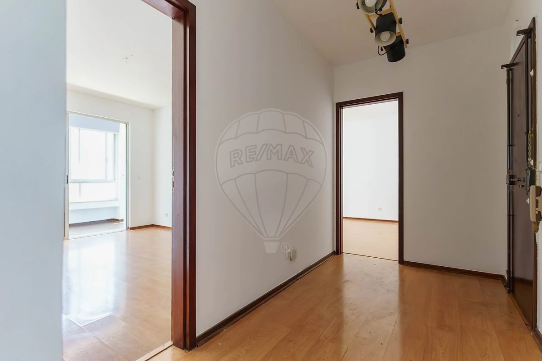 Apartamento T4 para Arrendamento em Oeiras e São Julião da Barra, Paço de Arcos e Caxias Foto 12