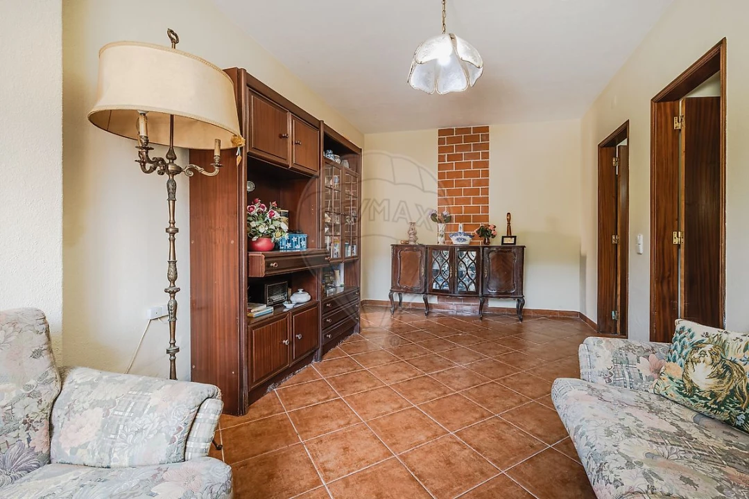 Moradia T4 para Venda em Santa Maria e São Miguel, São Martinho, São Pedro Penaferrim Foto 36