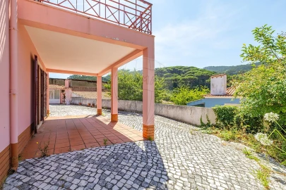 Moradia T4 para Venda em Santa Maria e São Miguel, São Martinho, São Pedro Penaferrim