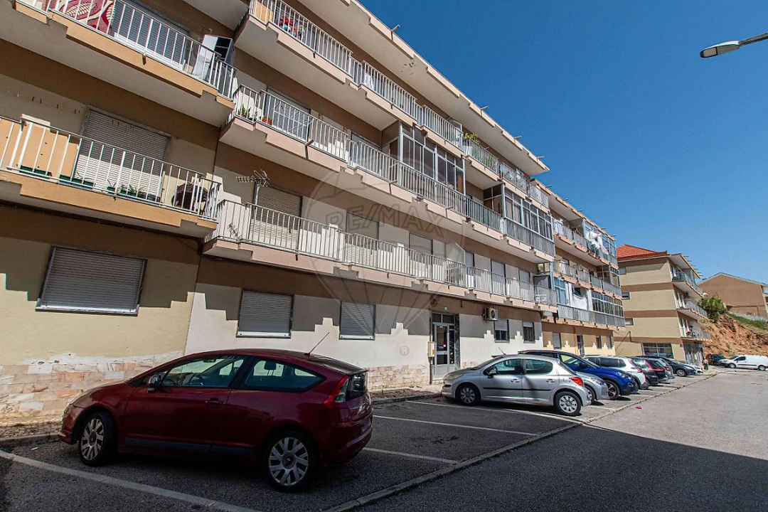 Apartamento T2 para Venda em Castanheira do Ribatejo e Cachoeiras Foto 11