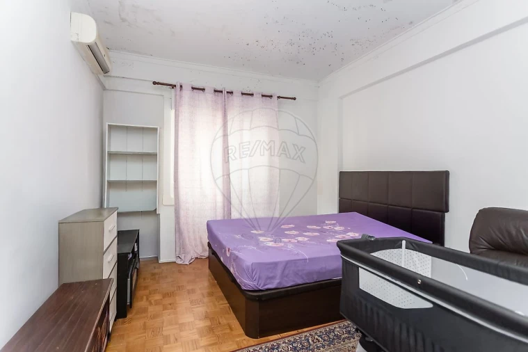 Apartamento T1 para Venda em Águas Livres Foto 3