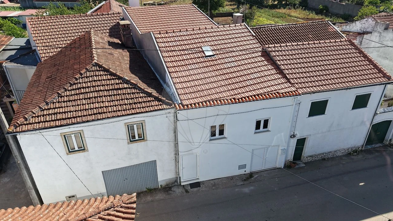 Moradia T4 para Venda em São Miguel, Santa Eufémia e Rabaçal Foto 5
