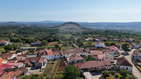 Moradia T4 para Venda em São Miguel, Santa Eufémia e Rabaçal