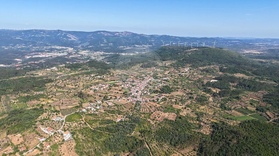 Moradia T4 para Venda em São Miguel, Santa Eufémia e Rabaçal Foto 10