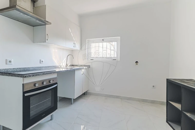 Moradia T4 para Venda em São Miguel, Santa Eufémia e Rabaçal Foto 20