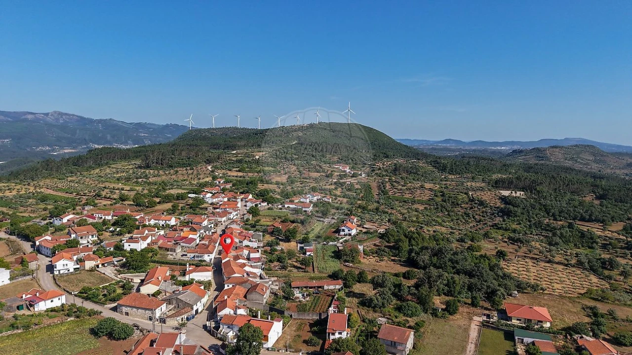 Moradia T4 para Venda em São Miguel, Santa Eufémia e Rabaçal Foto 13