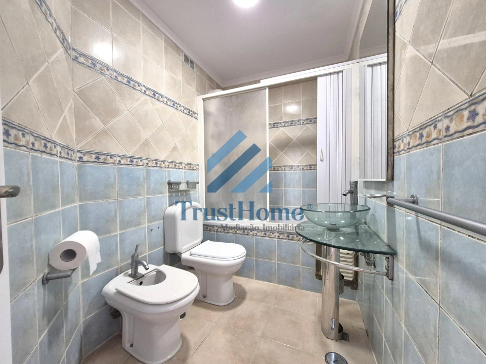Apartamento T3 para Venda em Agualva e Mira-Sintra Foto 11