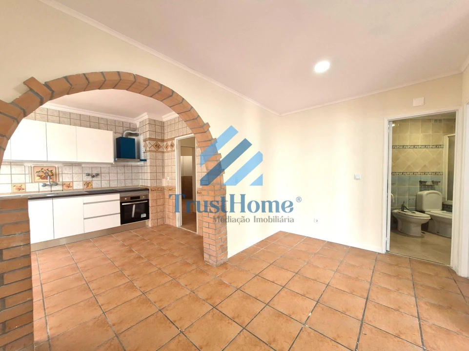 Apartamento T3 para Venda em Agualva e Mira-Sintra Foto 7