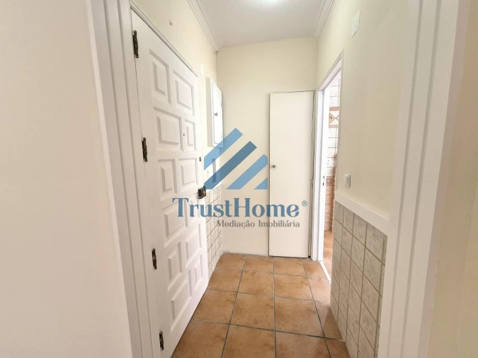 Apartamento T3 para Venda em Agualva e Mira-Sintra Foto 26