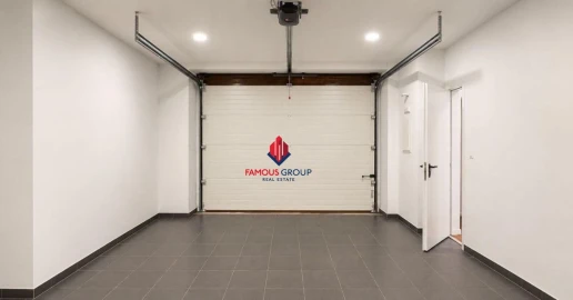 Moradia T6 para Venda em Arroios