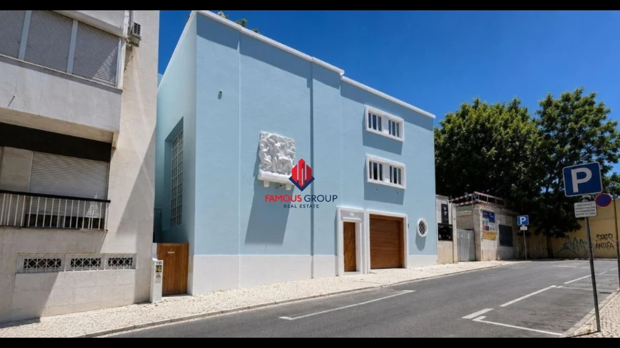 Moradia T6 para Venda em Arroios