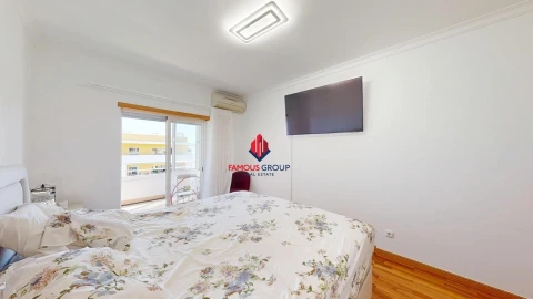 Apartamento T4 para Venda em Portimão