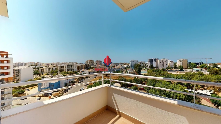 Apartamento T4 para Venda em Portimão Foto 47