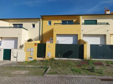 Moradia T3 para Venda em Caminha (Matriz) e Vilarelho