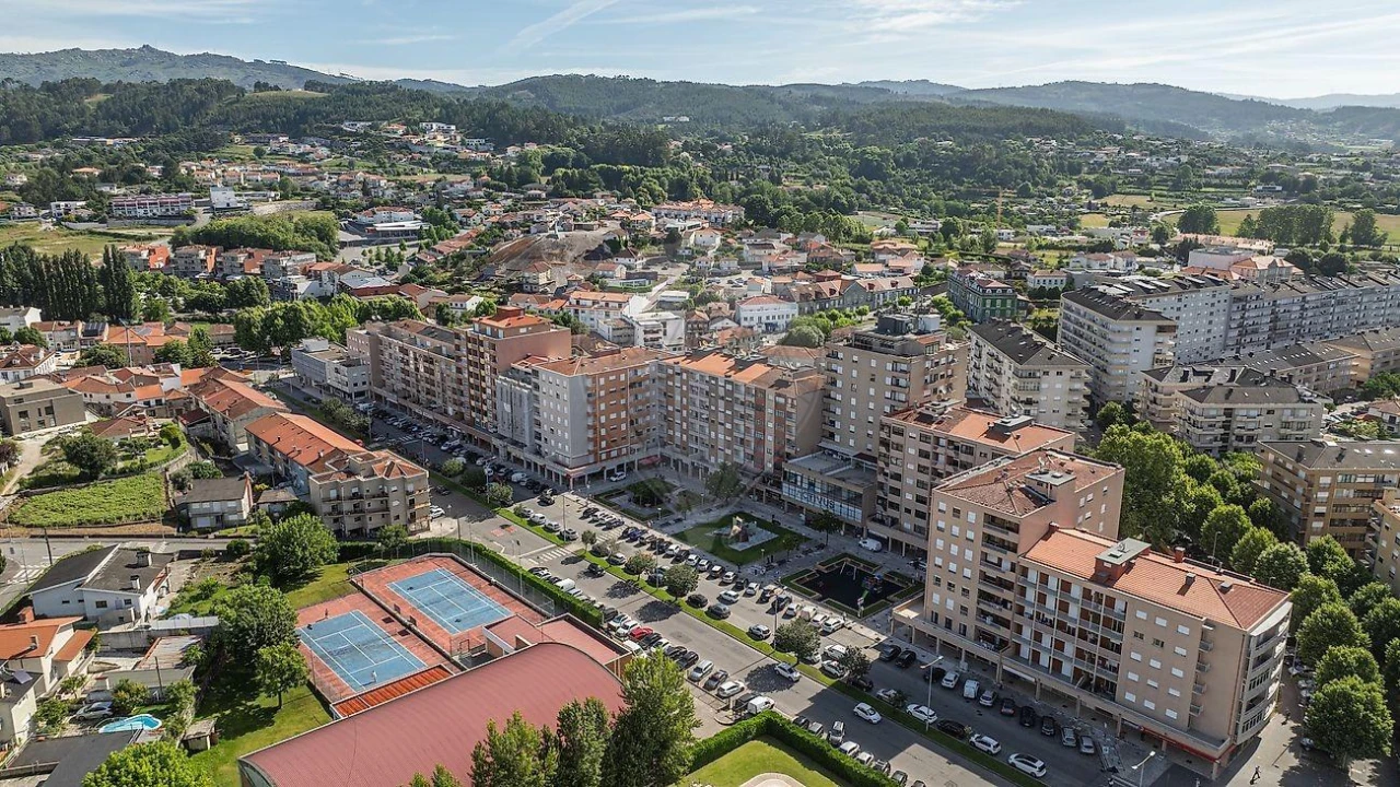 Apartamento T3 para Venda em Povoa de Lanhoso (N. Senhora do Amparo) Foto 5