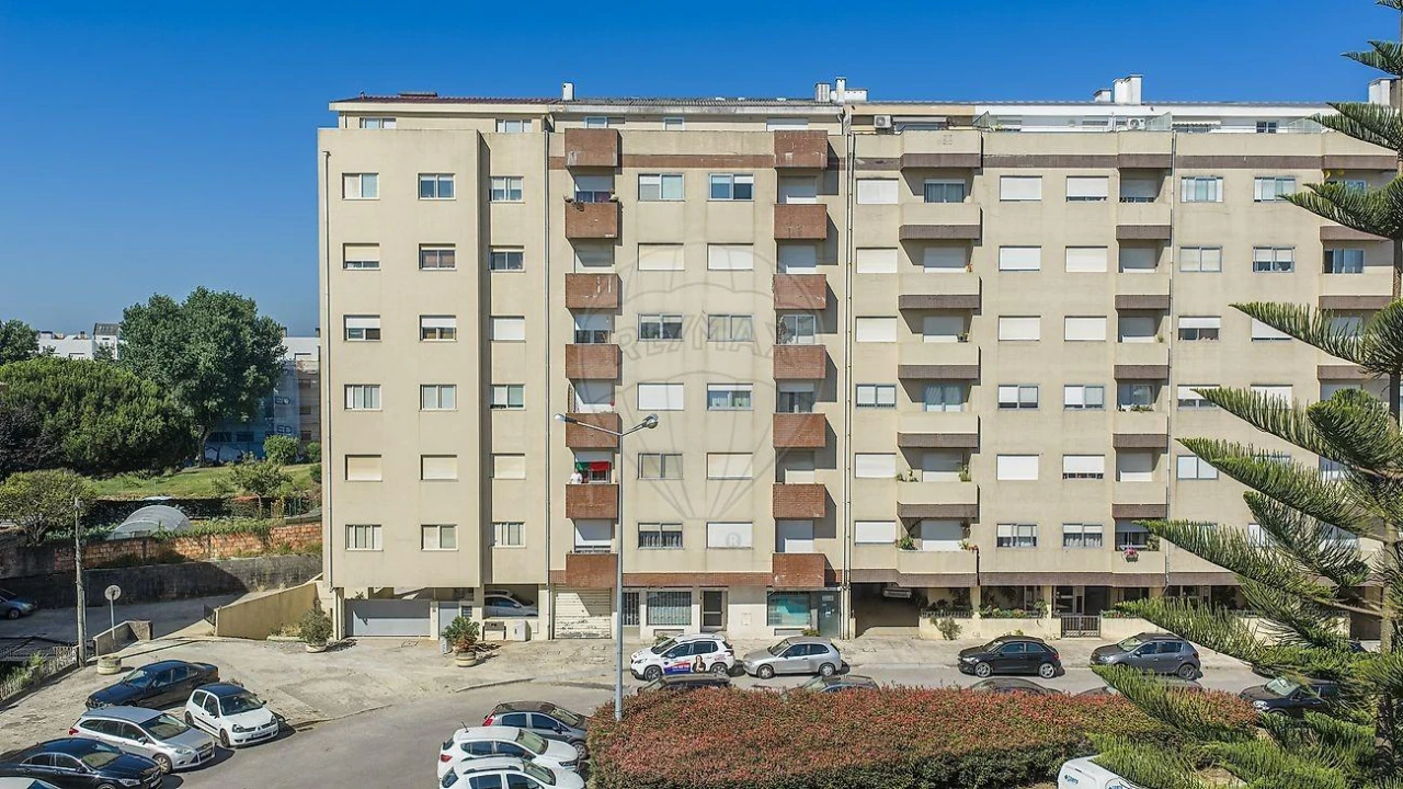 Apartamento T3 para Venda em São Mamede de Infesta e Senhora da Hora Foto 12
