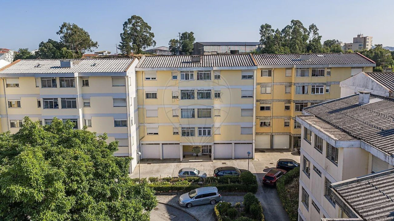 Apartamento T3 para Venda em Gondomar (São Cosme), Valbom e Jovim Foto 10