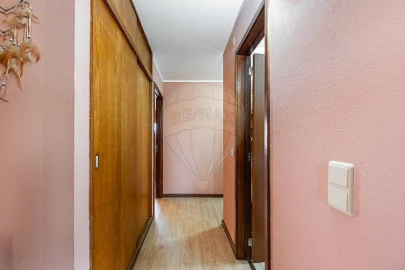 Apartamento T3 para Venda em Gondomar (São Cosme), Valbom e Jovim
