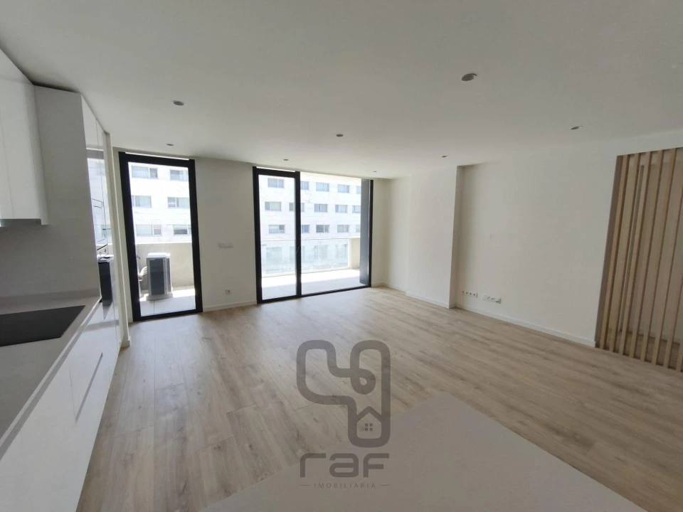 Apartamento T2 para Venda em Glória e Vera Cruz Foto 9