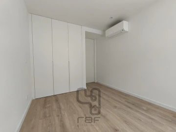 Apartamento T2 para Venda em Glória e Vera Cruz
