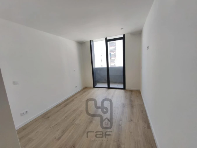 Apartamento T2 para Venda em Glória e Vera Cruz Foto 27