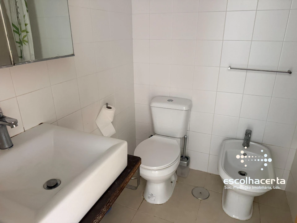 Apartamento T1 para Venda em Quinta do Anjo Foto 12