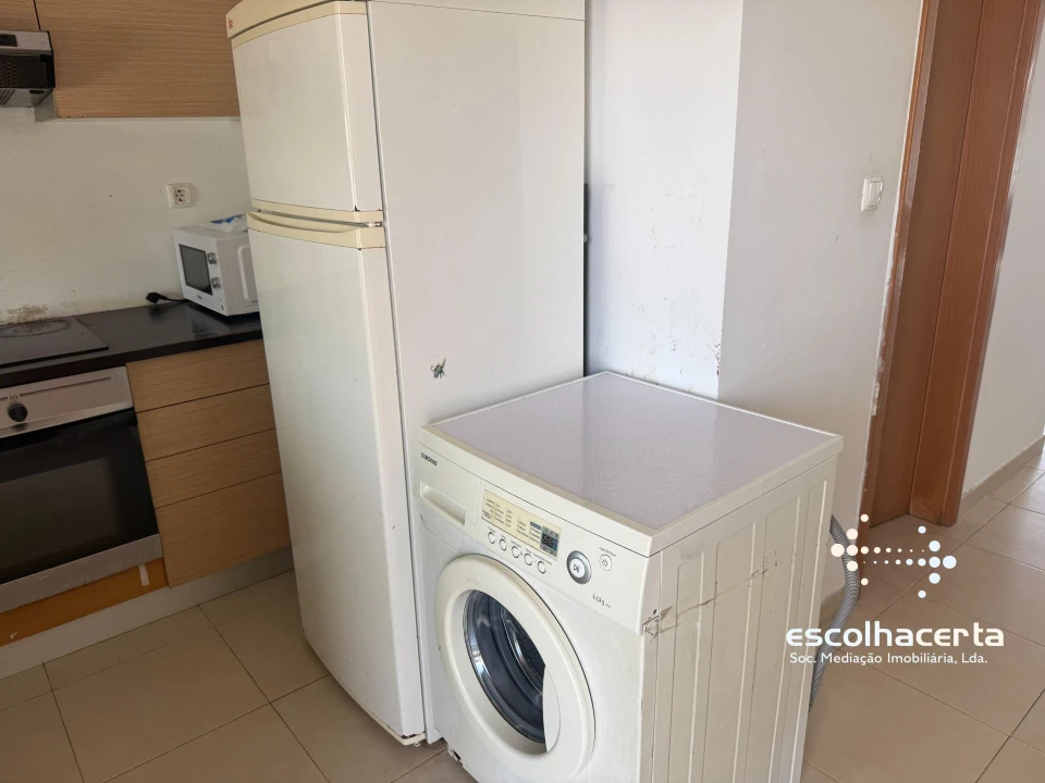 Apartamento T1 para Venda em Quinta do Anjo Foto 4