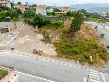 Terreno para Venda em Amarante (São Gonçalo), Madalena, Cepelos e Gatão