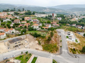 Terreno para Venda em Amarante (São Gonçalo), Madalena, Cepelos e Gatão