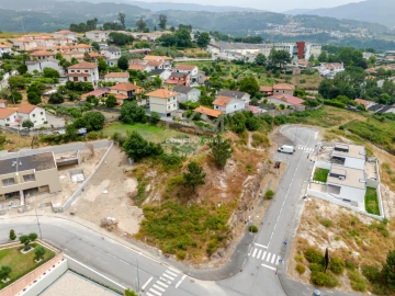 Terreno para Venda em Amarante (São Gonçalo), Madalena, Cepelos e Gatão