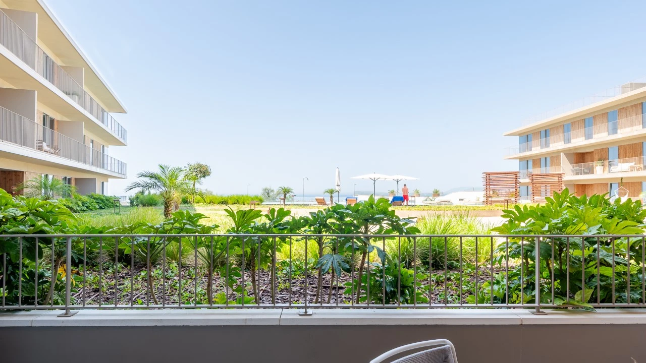 Apartamento T2 para para venda em Quarteira Foto 30