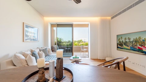 Apartamento T2 para para venda em Quarteira