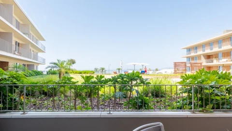 Apartamento T2 para para venda em Quarteira