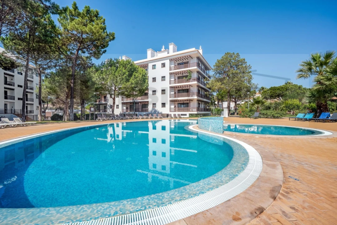 Apartamento T1 para Venda em Albufeira e Olhos de Água Foto 3