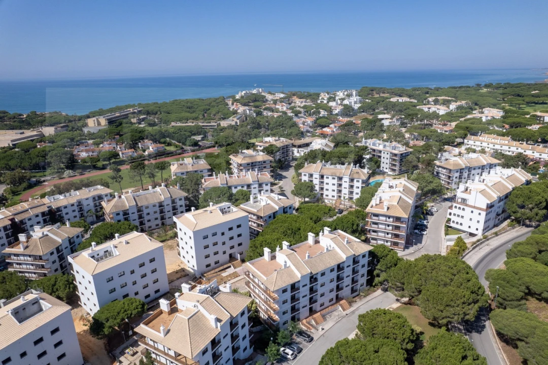 Apartamento T1 para Venda em Albufeira e Olhos de Água Foto 4