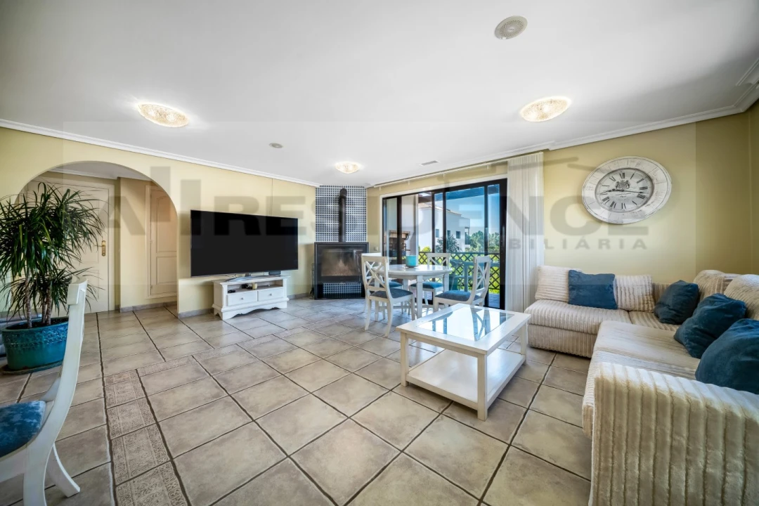 Apartamento T1 para Venda em Albufeira e Olhos de Água Foto 14
