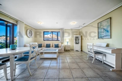 Apartamento T1 para Venda em Albufeira e Olhos de Água