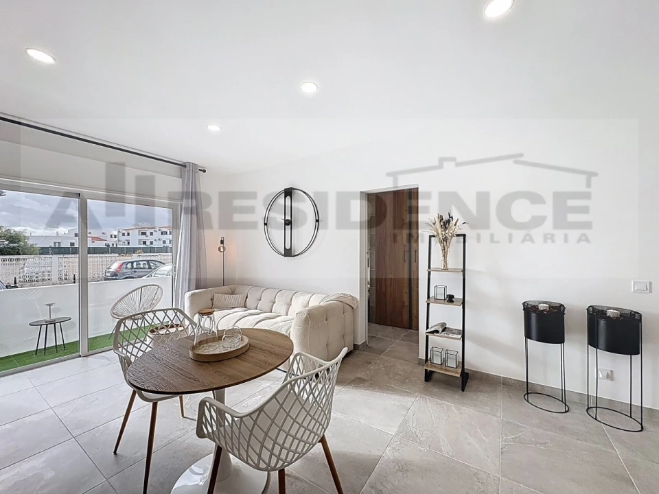 Apartamento para Venda em Albufeira e Olhos de Água Foto 2