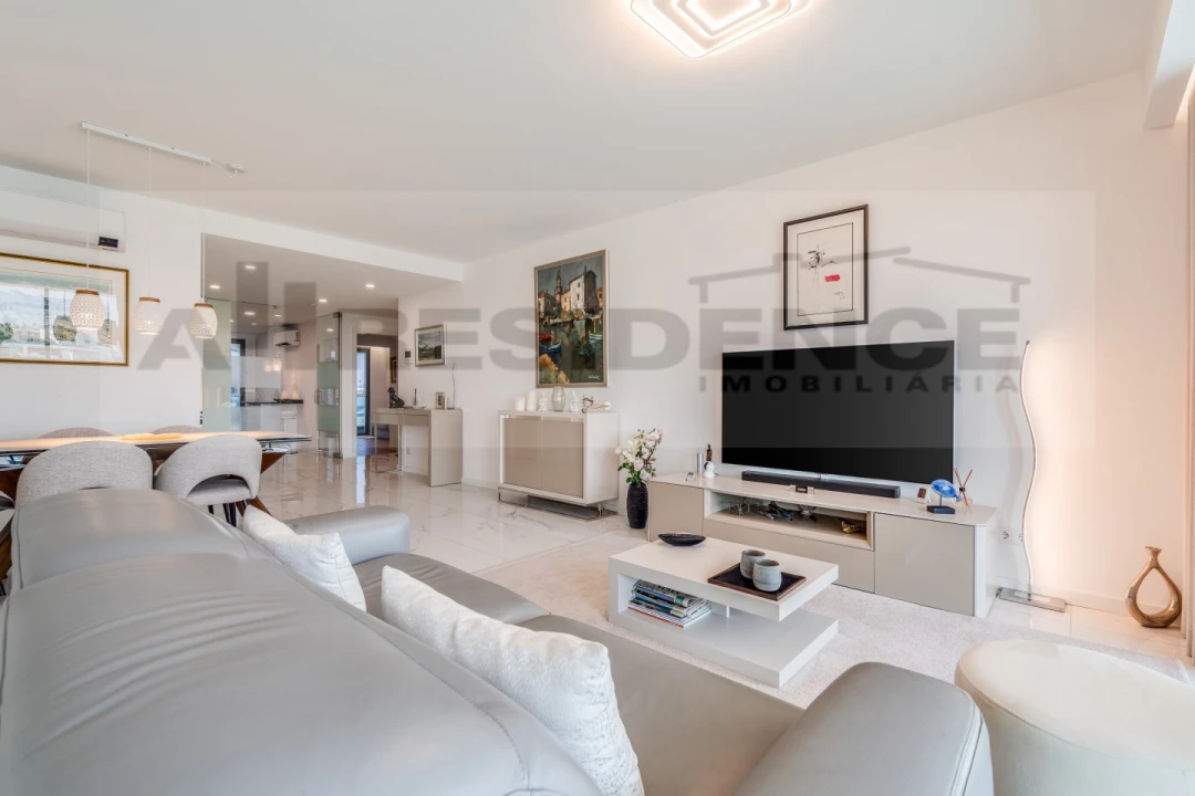 Apartamento T2 para Venda em Albufeira e Olhos de Água Foto 2